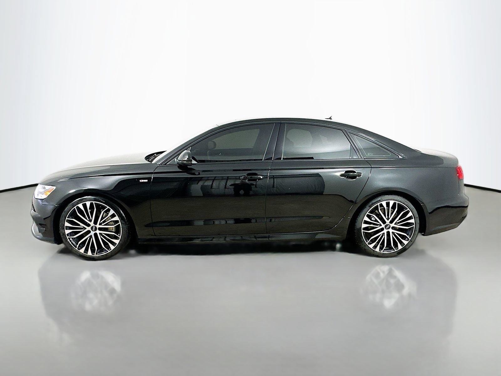 Used 2018 Audi A6 2.0T Premium Plus w/ Premium Plus Package AWD/4WD image 8