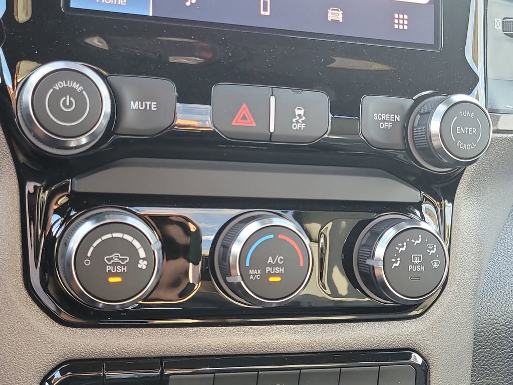 New 2026 RAM 4500 Tradesman w/ Chrome Appearance Group image 17