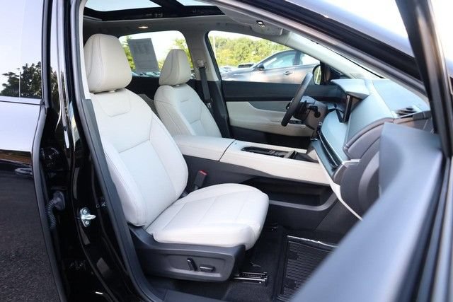 Certified 2025 Nissan Murano SL AWD/4WD image 29