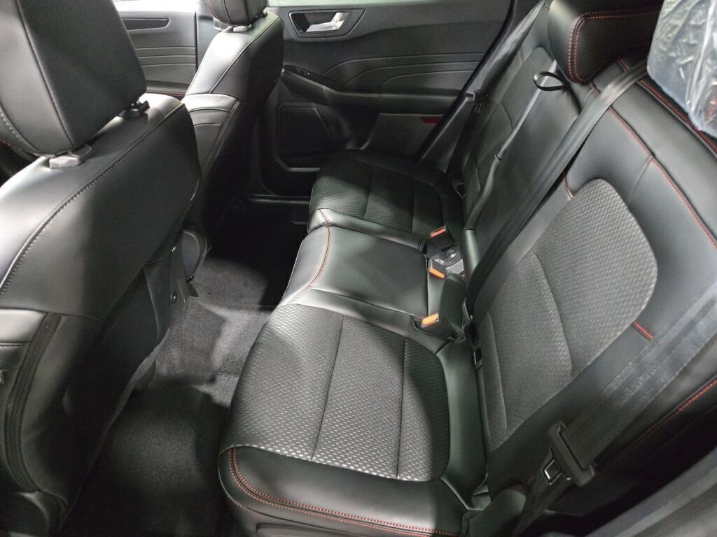 New 2025 Ford Escape ST-Line Elite w/ Tech Pack #2 image 19