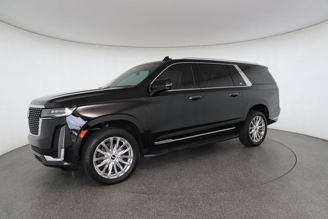 Used 2022 Cadillac Escalade ESV Premium Luxury image 3