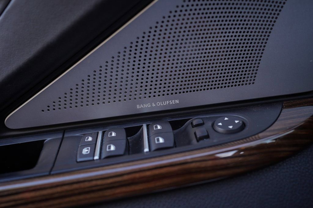 Used 2017 BMW M6 Gran Coupe RWD image 38