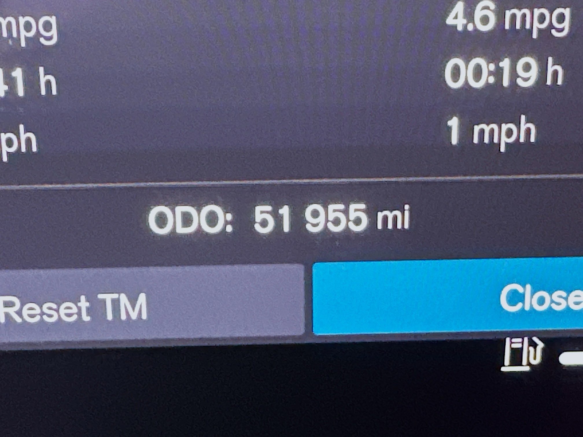 Used 2023 Volvo XC90 B6 Plus image 18