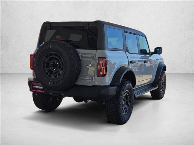 New 2026 Ford Bronco Outer Banks w/ Sasquatch Package AWD/4WD image 2