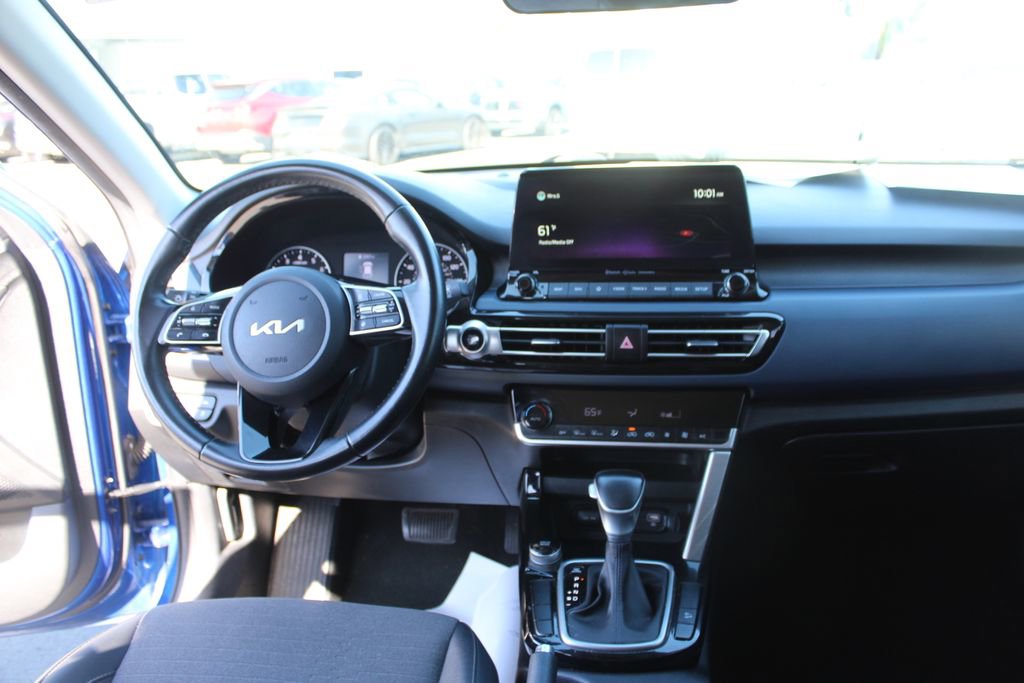 Used 2022 Kia Seltos S image 16