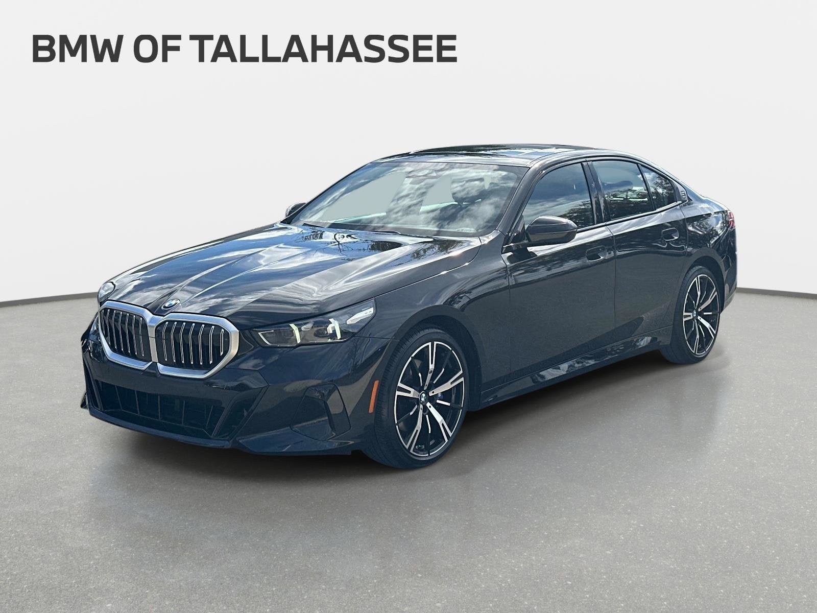 Used 2025 BMW 530i w/ M Sport Package RWD video 1