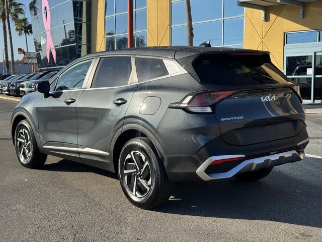 Certified 2023 Kia Sportage LX image 3