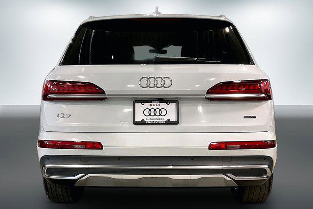 Used 2020 Audi Q7 3.0T Premium w/ Convenience Package AWD/4WD image 4