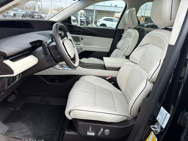 Used 2024 Lincoln Nautilus Black Label w/ Jet Appearance Package (87T) image 13