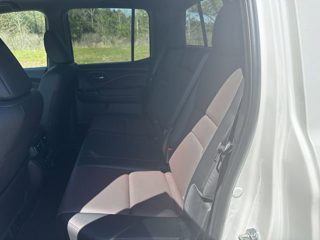 New 2026 Honda Ridgeline Black Edition image 14
