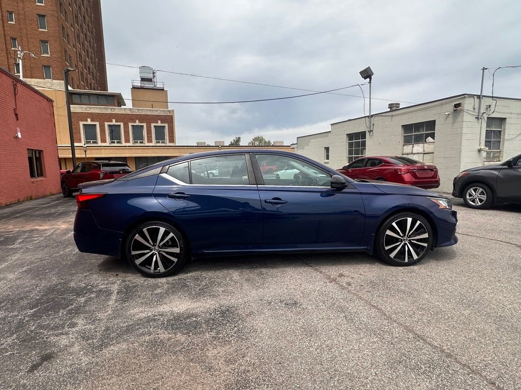 Used 2019 Nissan Altima 2.0 SR image 7