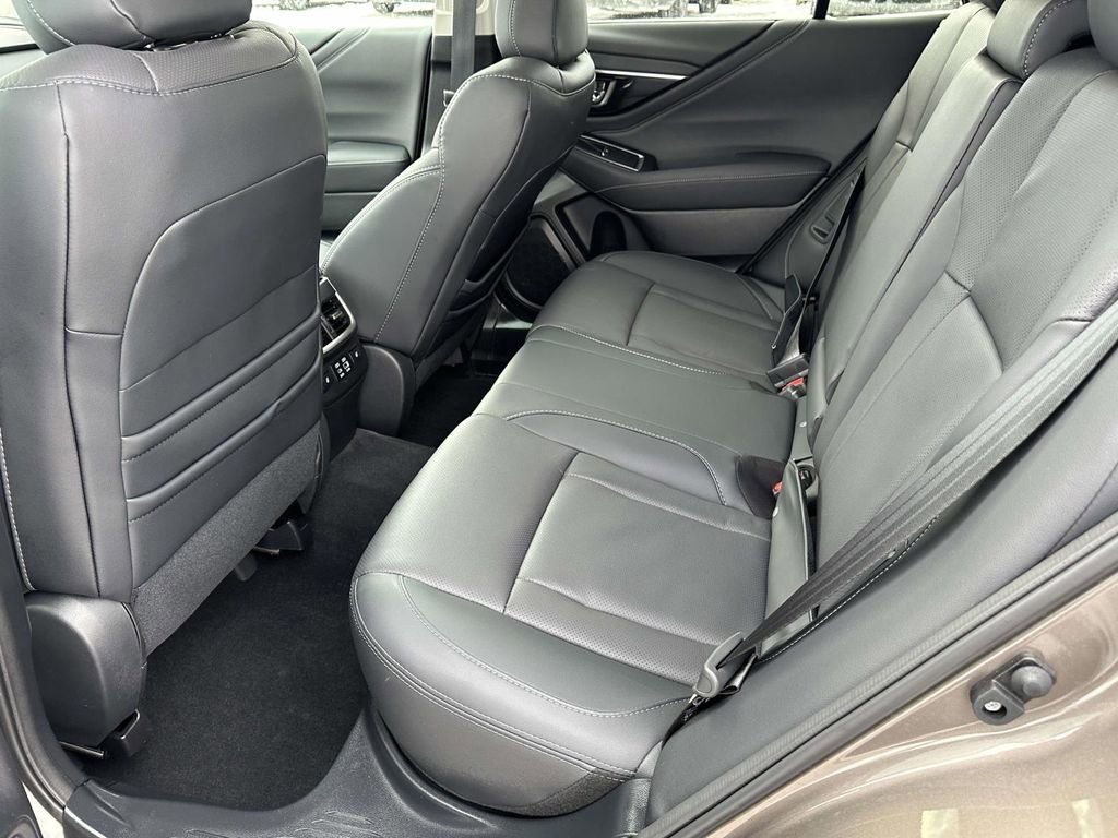 Used 2024 Subaru Outback Limited XT image 12