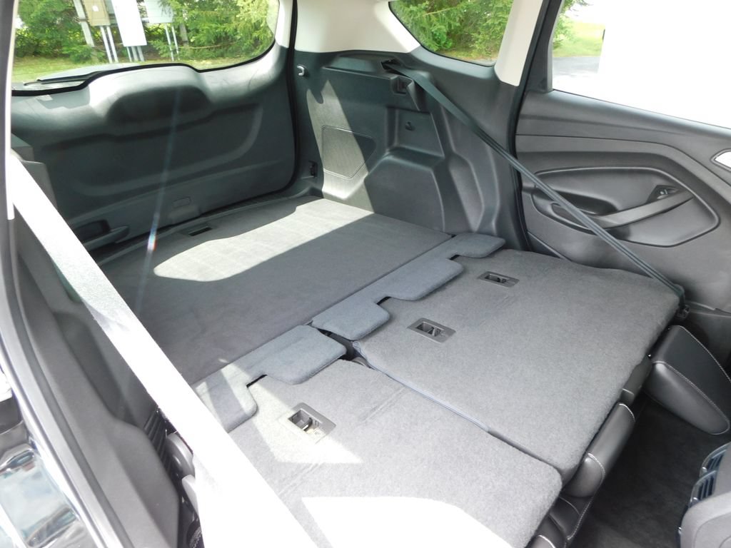 Used 2017 Ford Escape Titanium FWD image 27