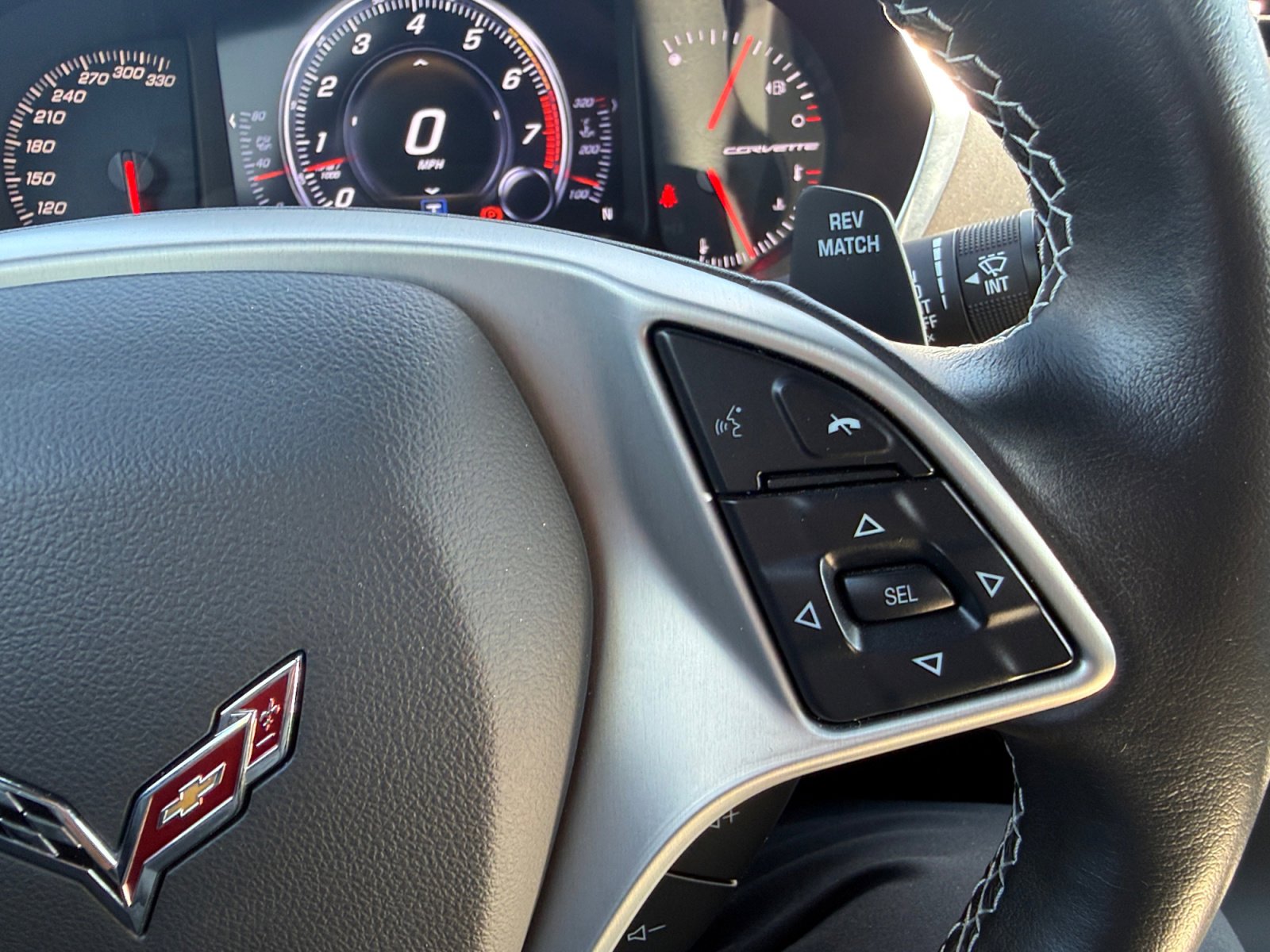 Used 2019 Chevrolet Corvette Stingray Coupe RWD image 16