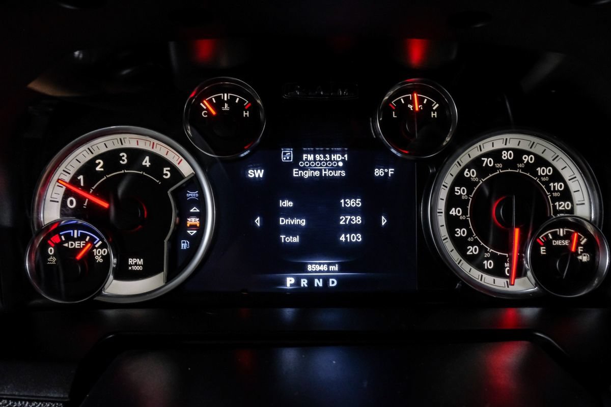 Used 2018 RAM 3500 Laramie w/ Protection Group AWD/4WD image 18
