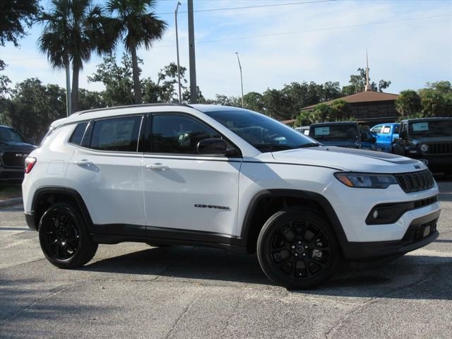 New 2026 Jeep Compass Latitude image 2