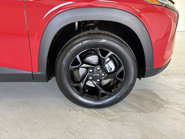 New 2026 Chevrolet Trax LT w/ Driver Confidence Package FWD image 18