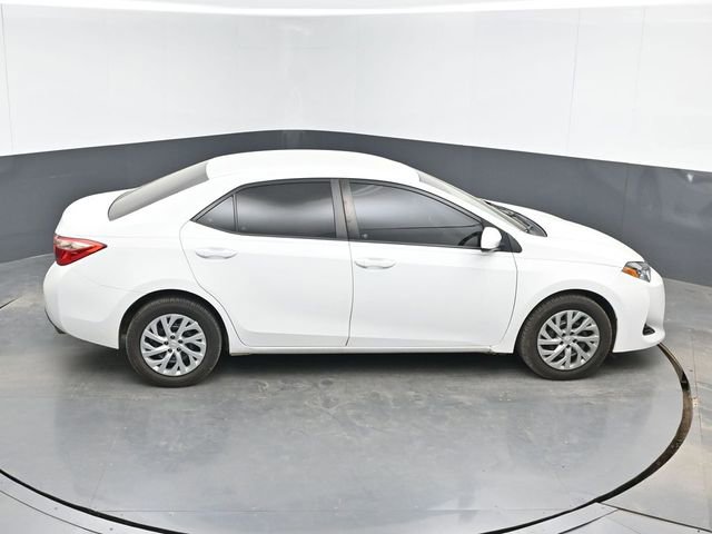 Used 2017 Toyota Corolla LE image 25
