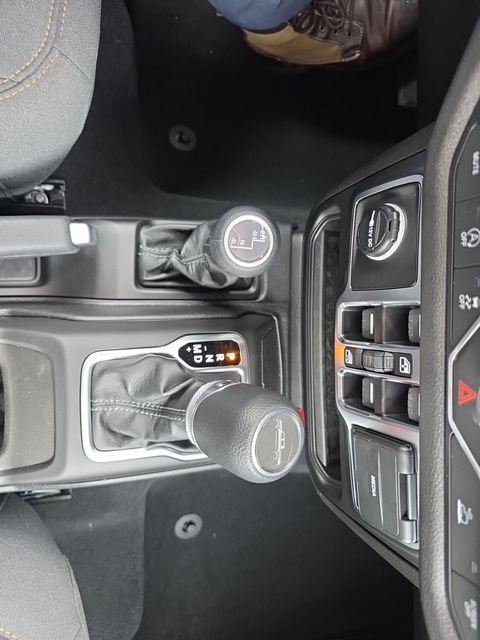 New 2026 Jeep Gladiator Sport AWD/4WD image 53