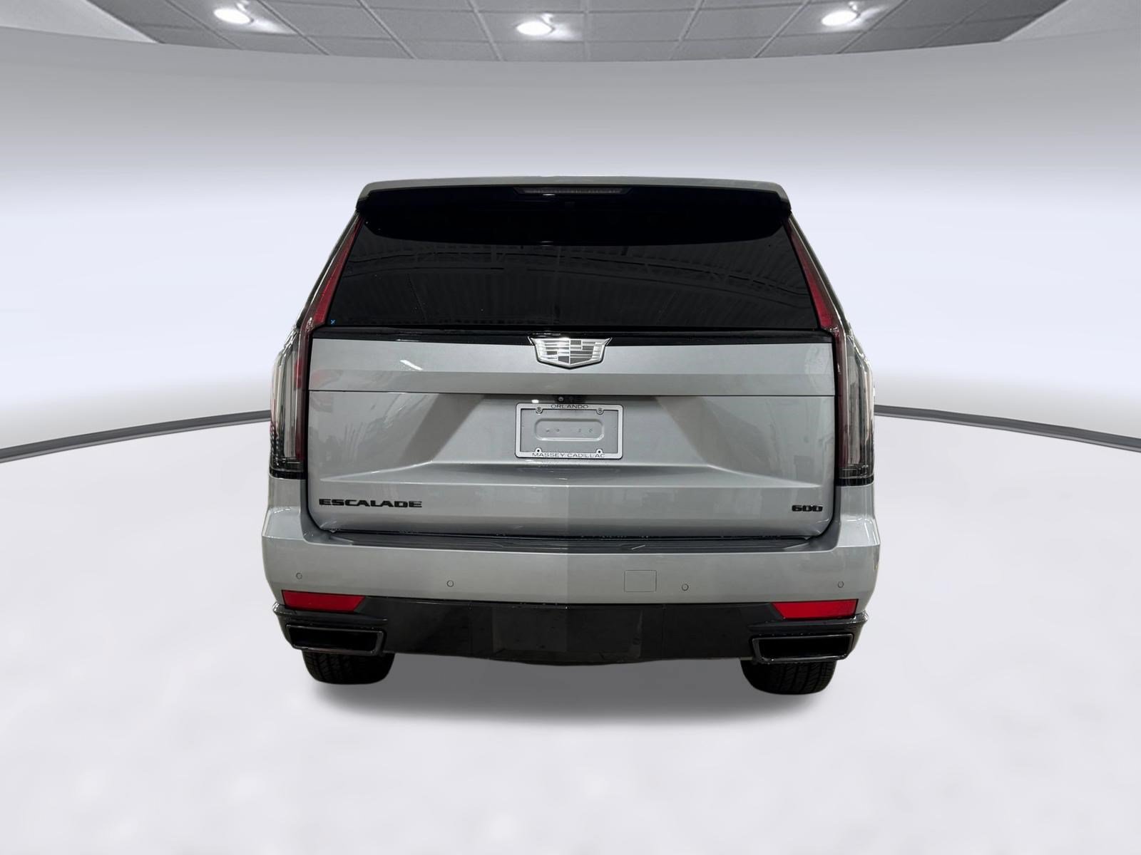 Used 2023 Cadillac Escalade Sport Platinum w/ LPO, ONYX Package AWD/4WD image 10