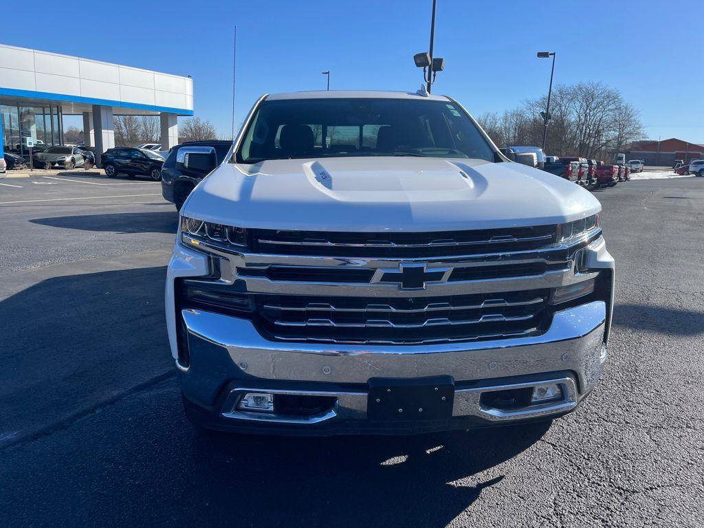 Used 2019 Chevrolet Silverado 1500 LTZ w/ LTZ Premium Package AWD/4WD image 8