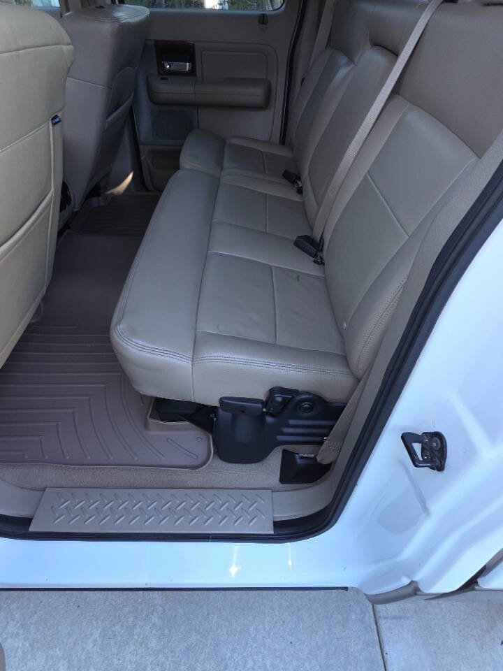 Used 2005 Ford F150 Lariat image 8
