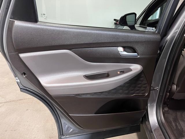 Used 2019 Hyundai Santa Fe SE FWD image 19