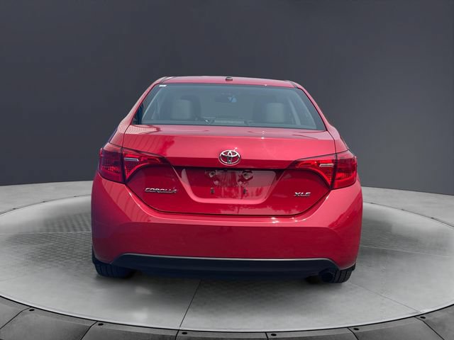 Used 2018 Toyota Corolla XLE FWD image 4