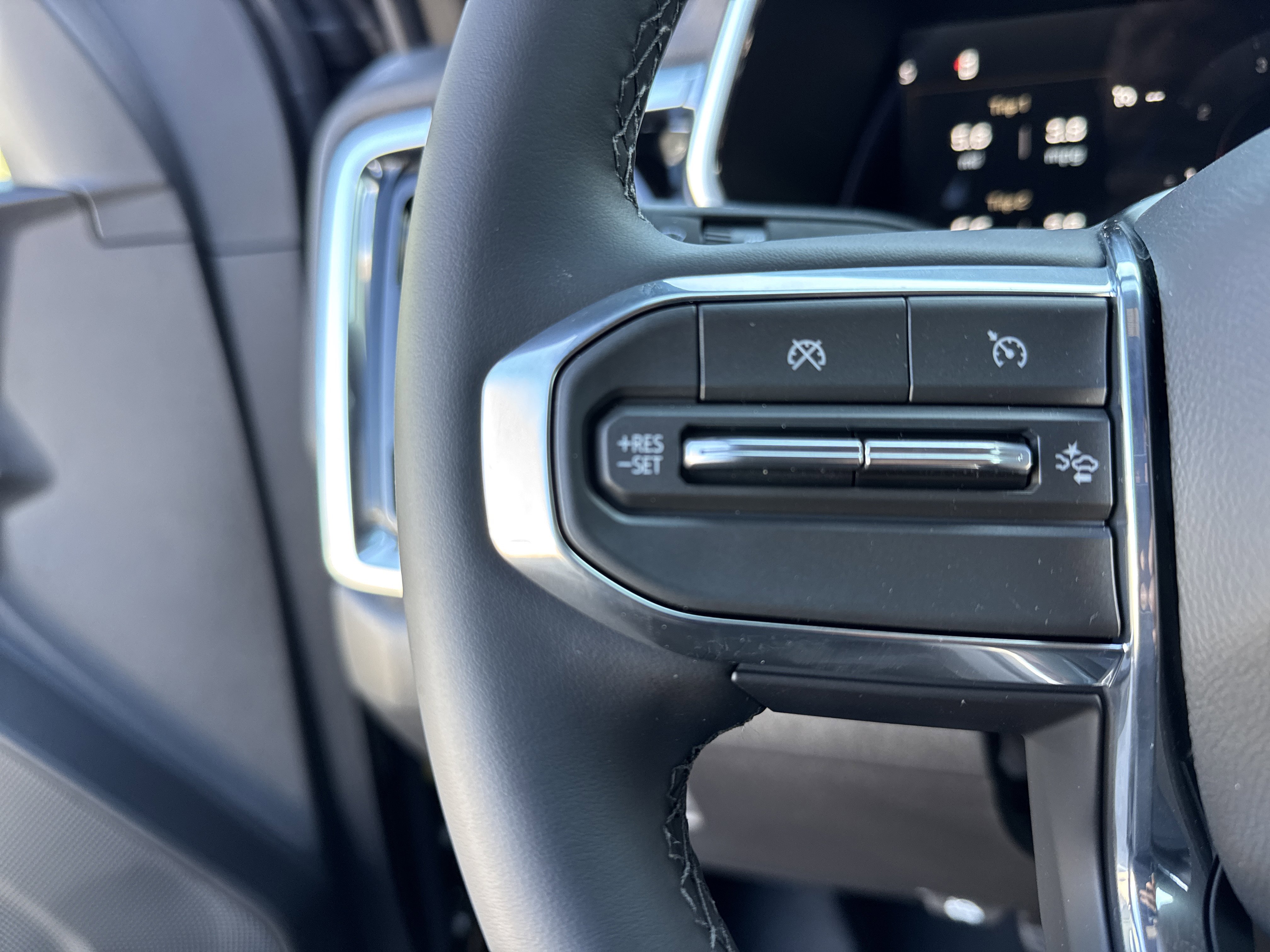 New 2026 GMC Canyon Elevation w/ Convenience Package image 18