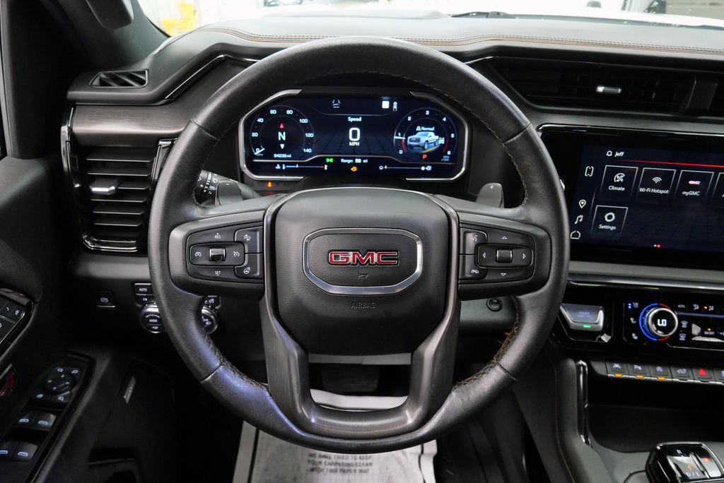 Used 2023 GMC Sierra 1500 AT4 w/ AT4 Premium Package AWD/4WD image 22