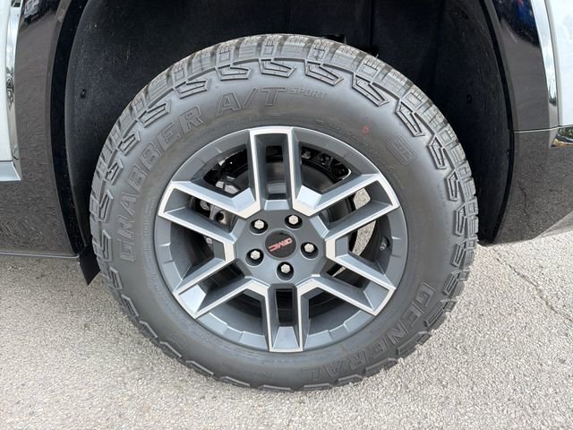 New 2026 GMC Terrain AT4 w/ Convenience Package III AWD/4WD image 25