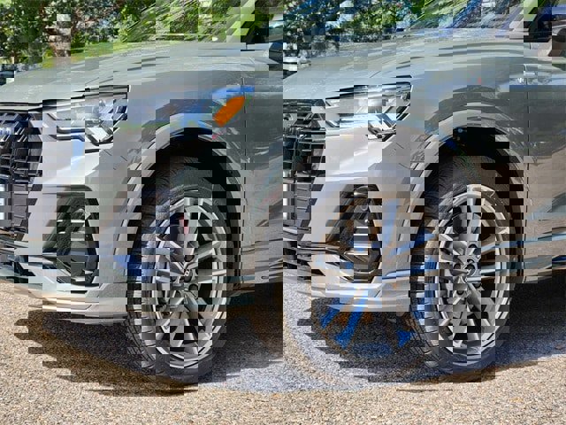 New 2025 Audi Q3 2.0T Premium image 8