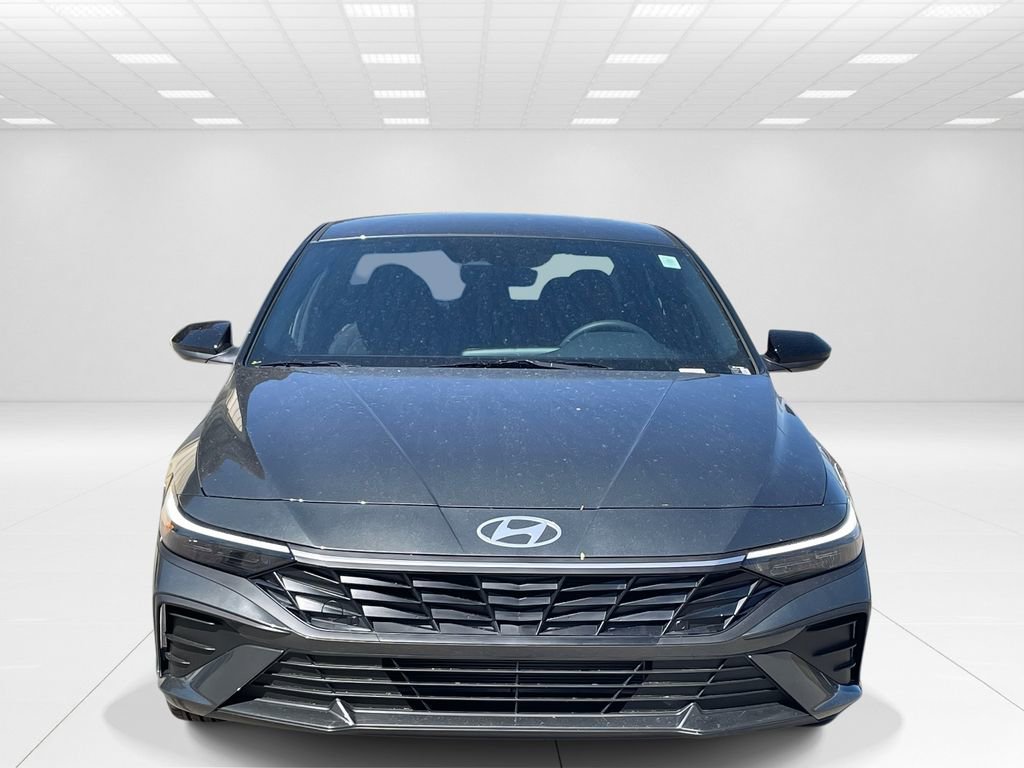 New 2026 Hyundai Elantra Sport image 2