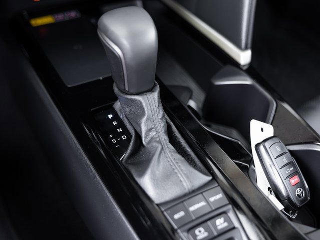 Used 2025 Toyota Camry XSE image 21