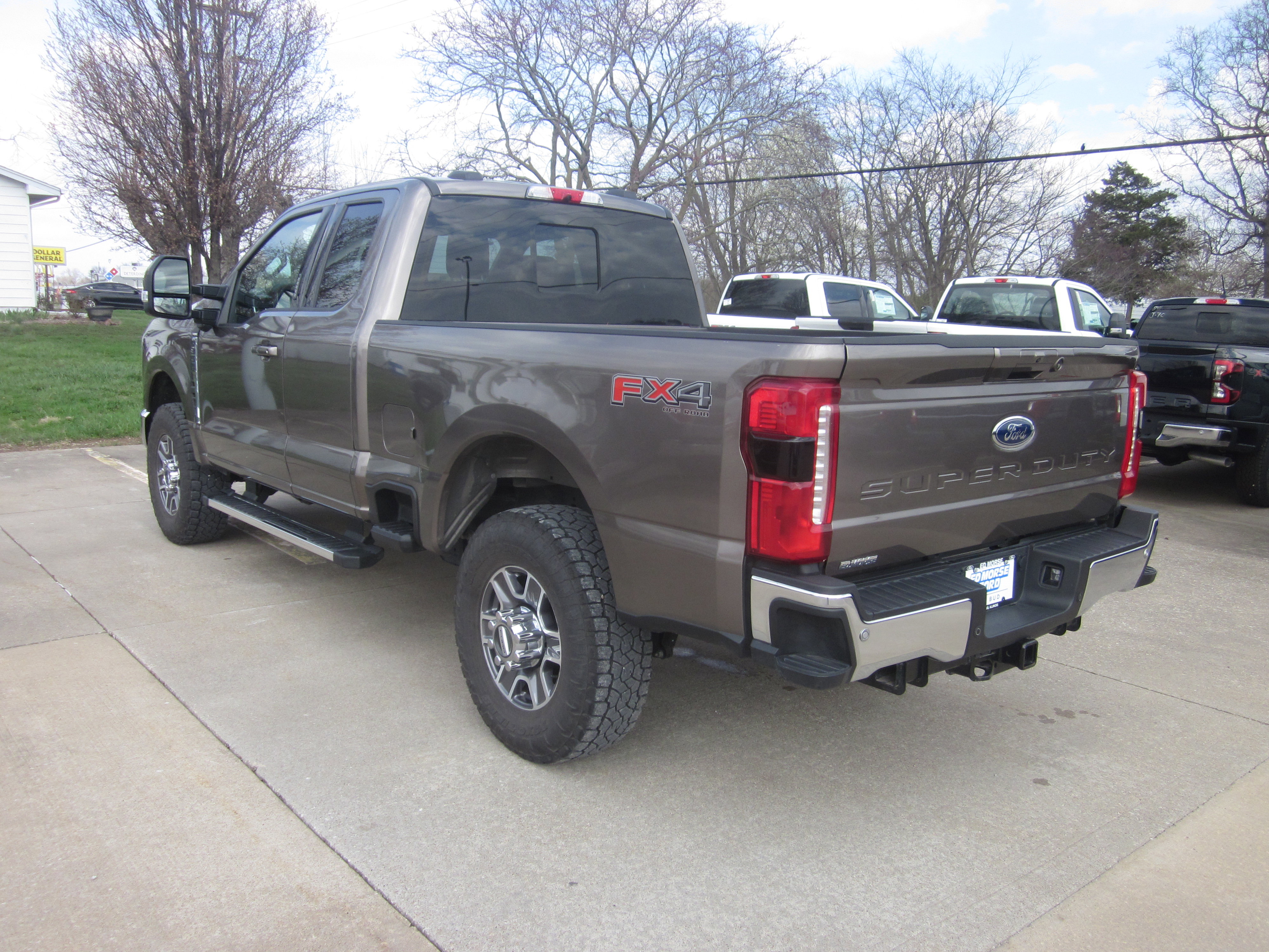 Used 2023 Ford F350 Lariat w/ FX4 Off-Road Package image 4