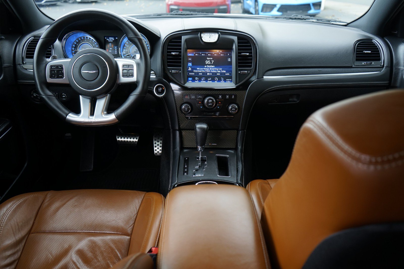 Used 2014 Chrysler 300 SRT8 w/ Leather Interior Group RWD image 17
