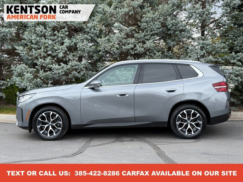 Used 2025 BMW X3 xDrive30i image 4