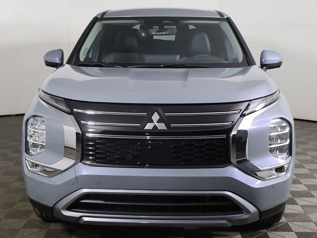 New 2026 Mitsubishi Outlander SE FWD image 13