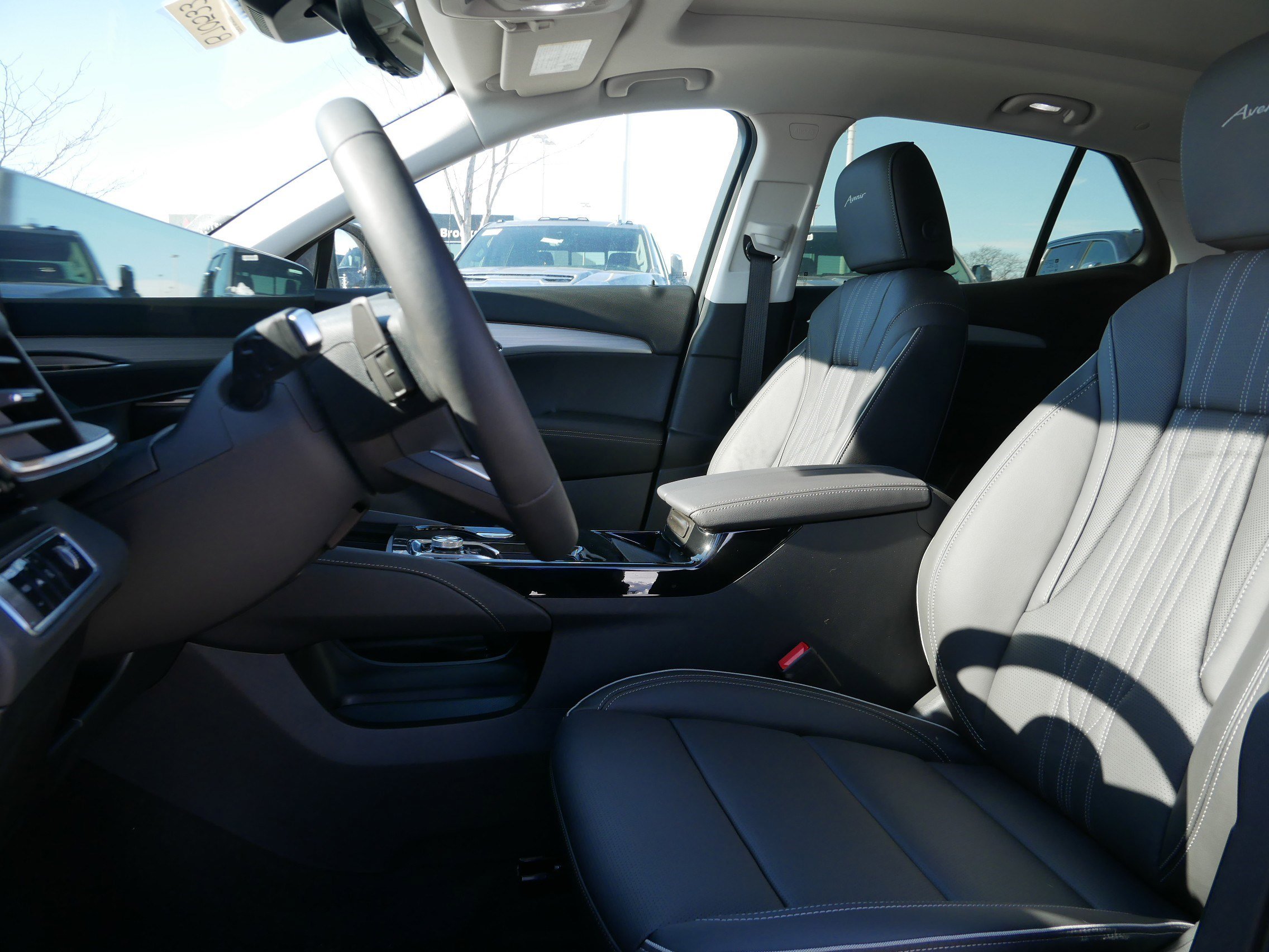 New 2026 Buick Envision Avenir image 4