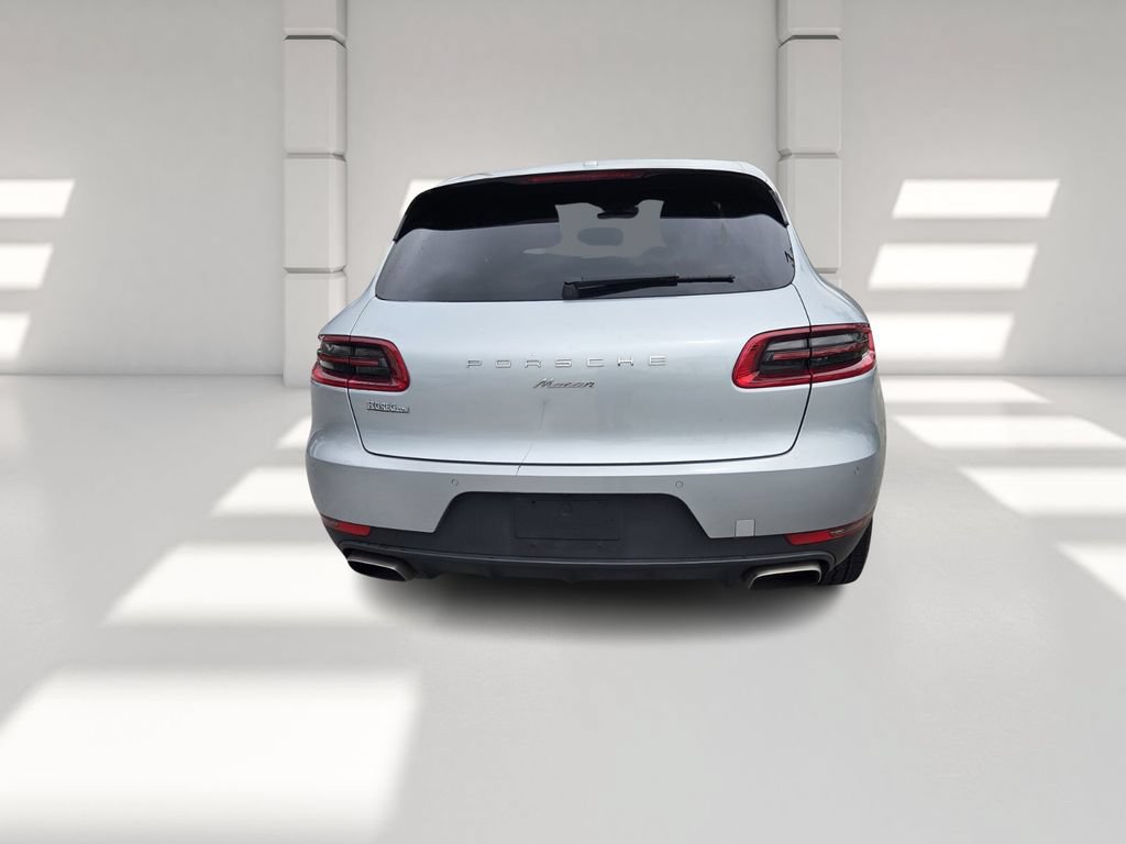 Used 2018 Porsche Macan AWD/4WD image 7