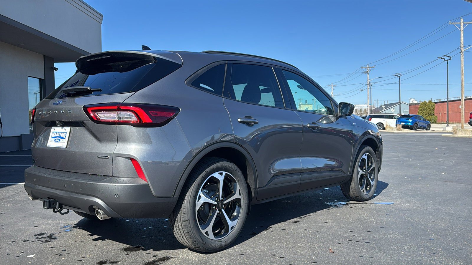 New 2026 Ford Escape ST-Line Select w/ Tech Pack #2 AWD/4WD image 10
