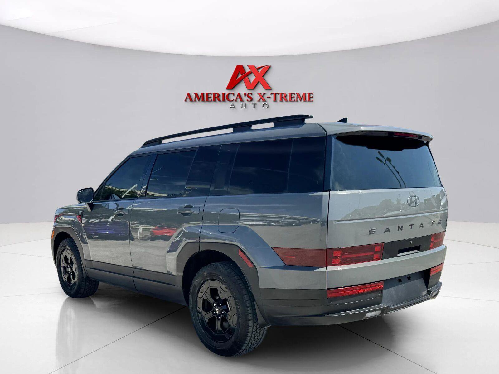 Used 2024 Hyundai Santa Fe XRT AWD/4WD image 5