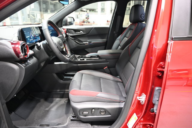 New 2027 Chevrolet Equinox RS w/ Convenience Package III FWD image 9
