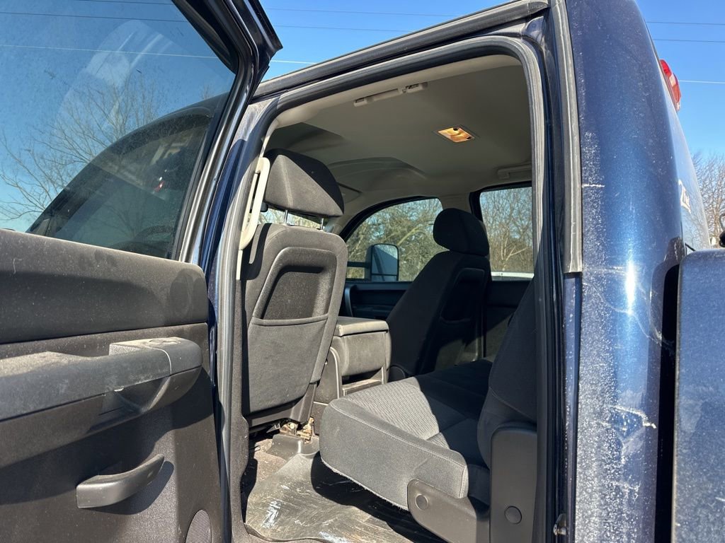 Used 2012 Chevrolet Silverado 2500 LT w/ Interior Plus Package image 24