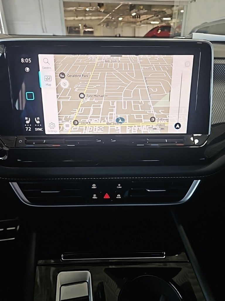 New 2026 Volkswagen Atlas Cross Sport SEL R-Line image 34