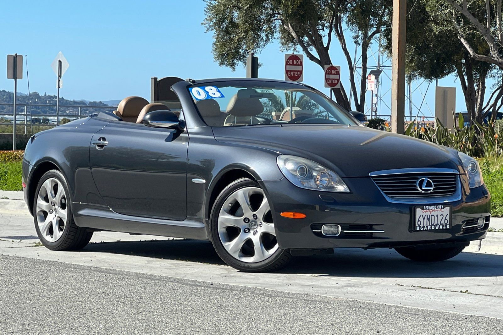 Used 2008 Lexus SC 430 Convertible image 2
