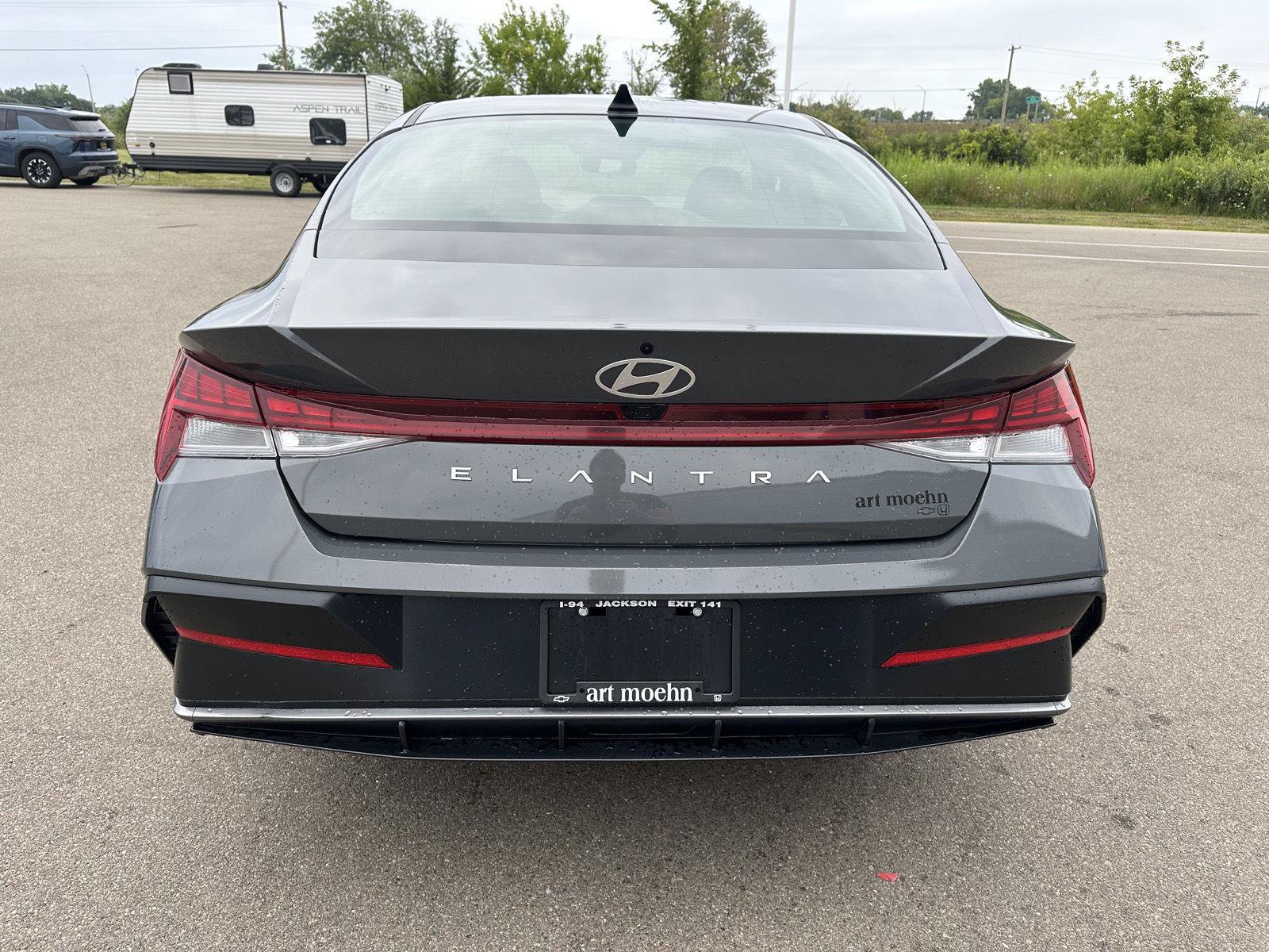 Used 2025 Hyundai Elantra SEL FWD image 4