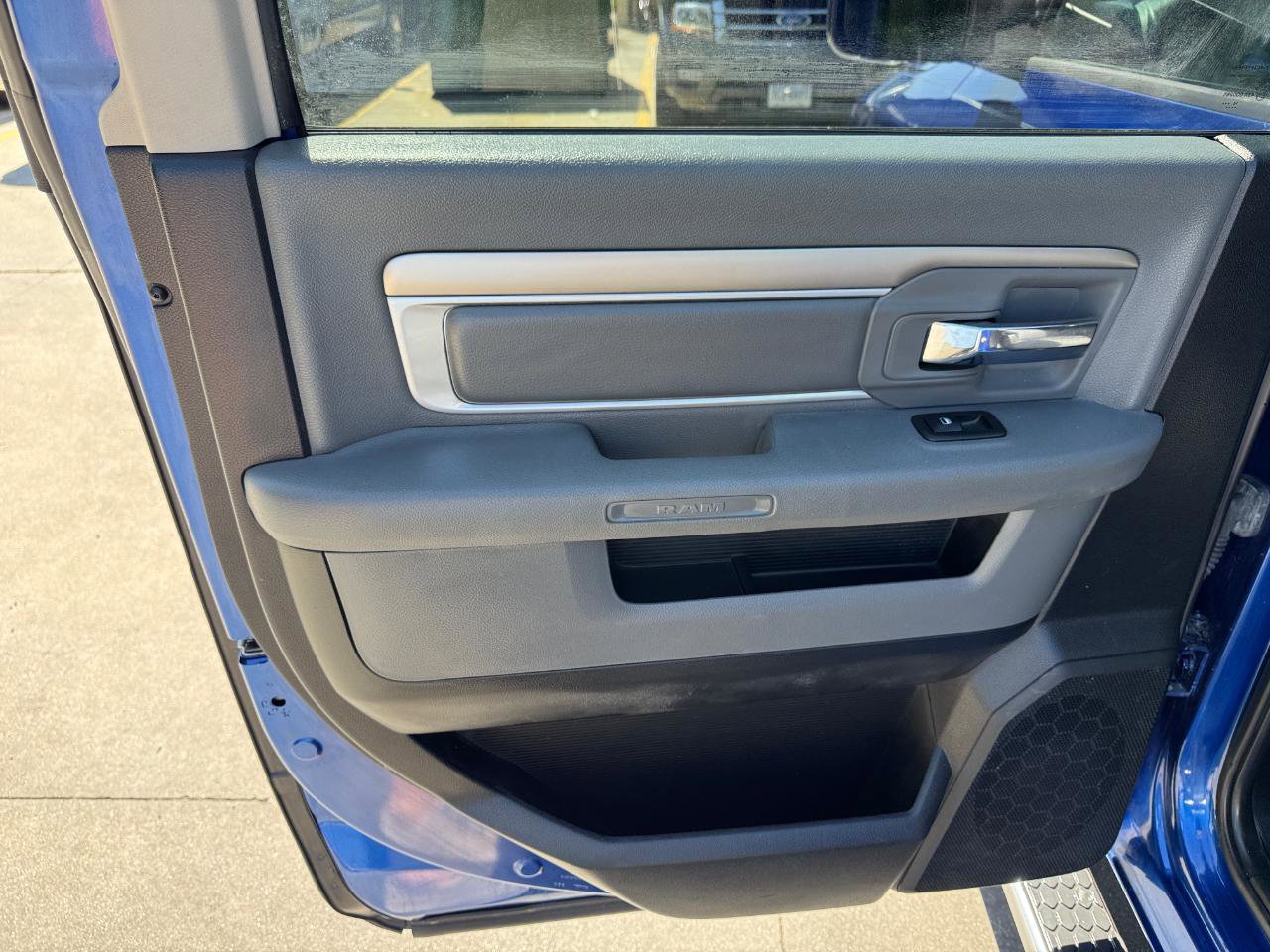 Used 2015 RAM 1500 Big Horn AWD/4WD image 14