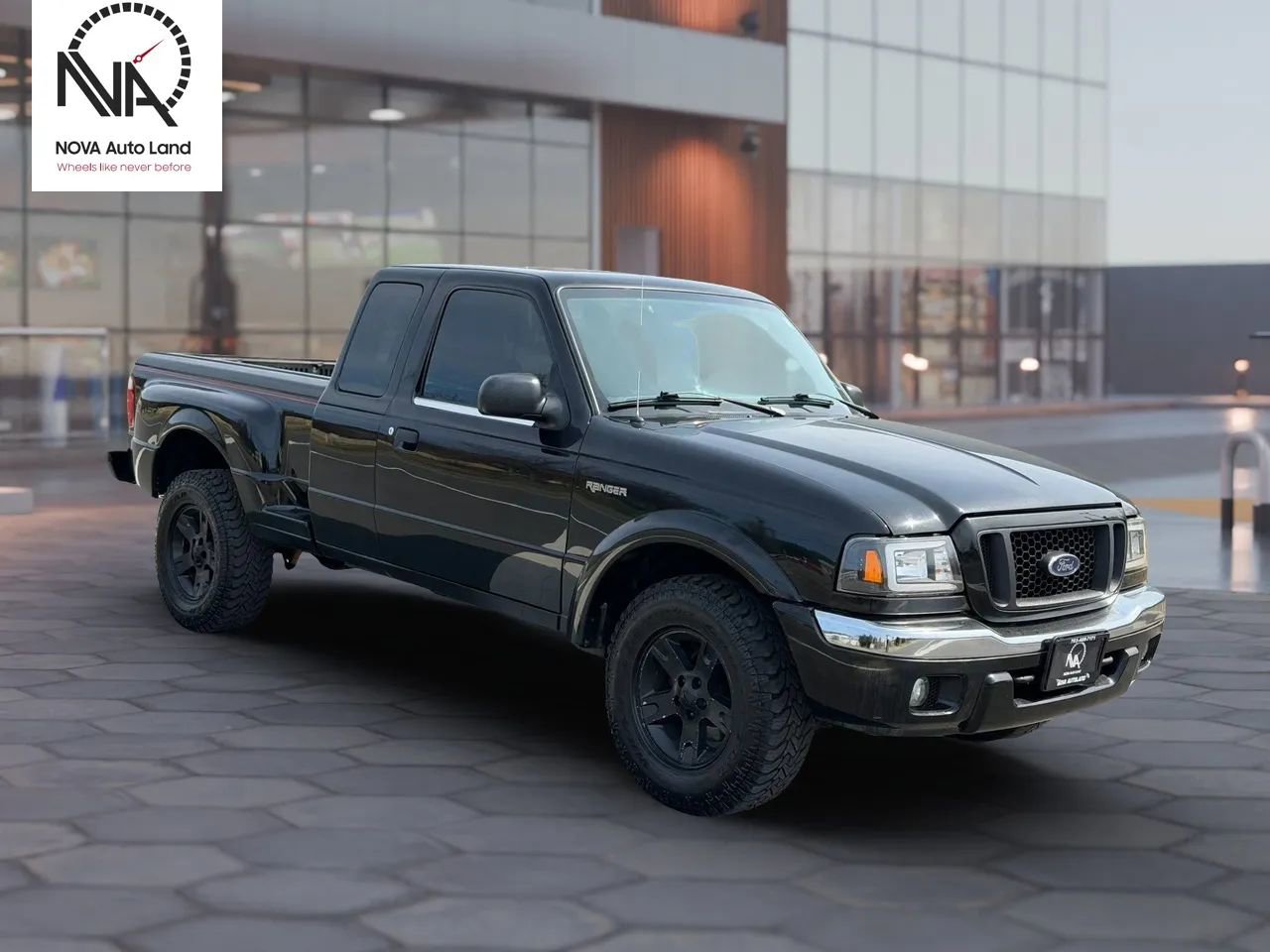 Used 2004 Ford Ranger XL image 2