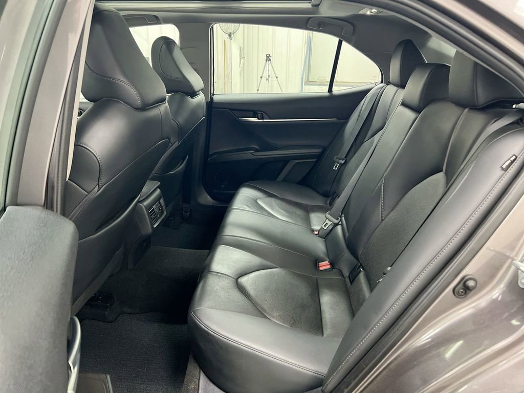 Used 2024 Toyota Camry XLE w/ Navigation Package image 24